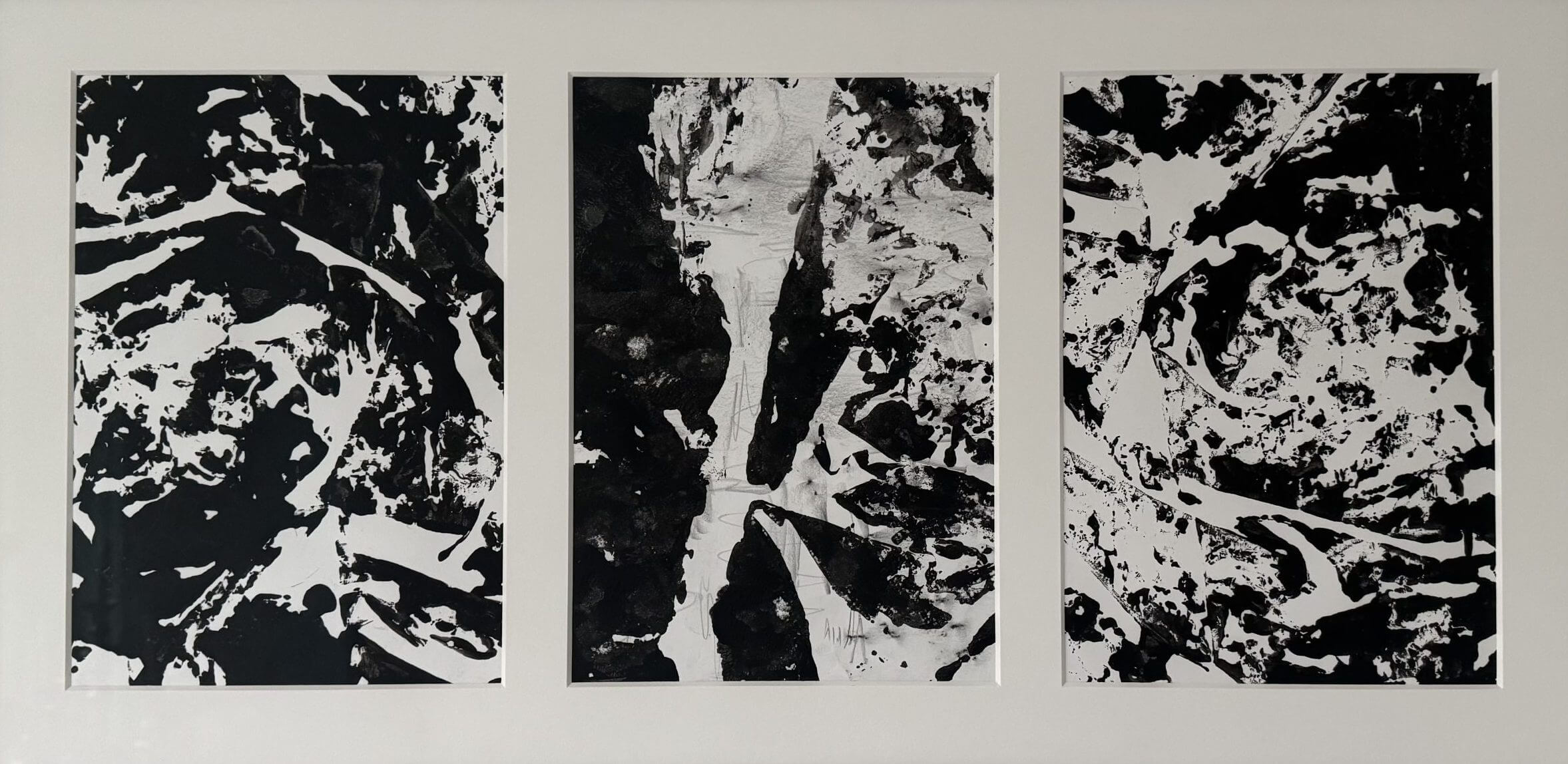 Nights in White Satin Künstlerin München Devi Roy